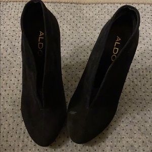 Aldo Heeled Booties Size 6